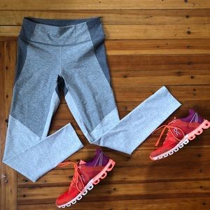 Outdoor Voices 7/8 Tri-Tone Leggings